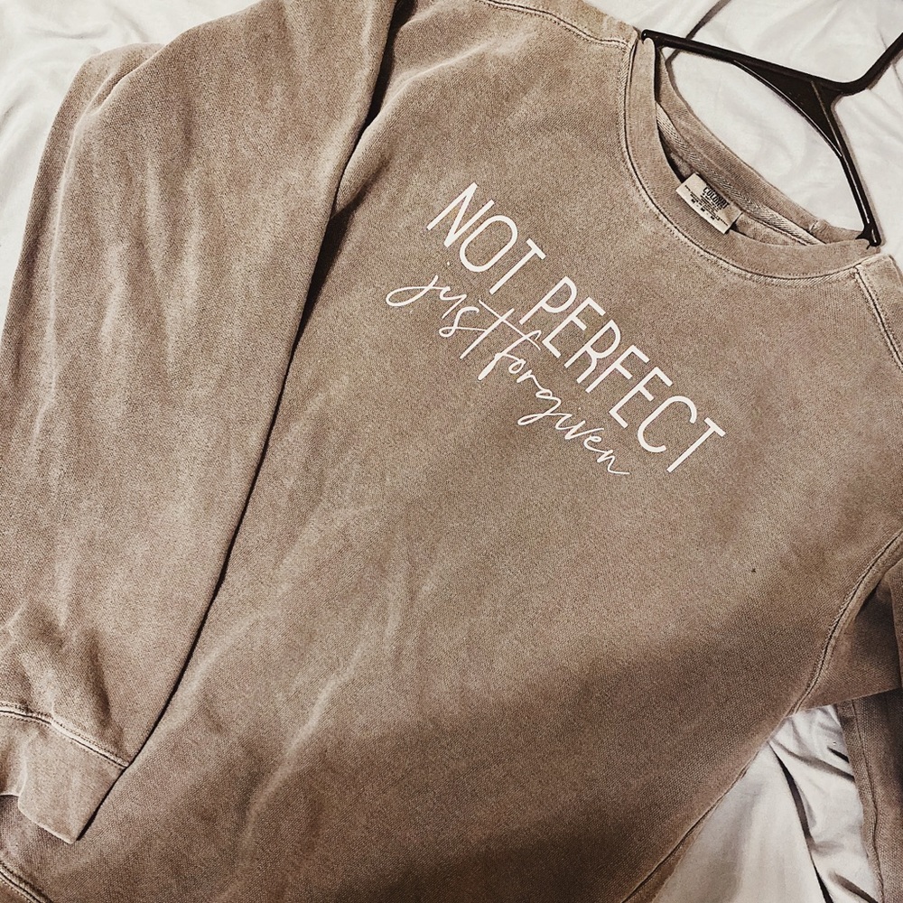 comfort colors pullover